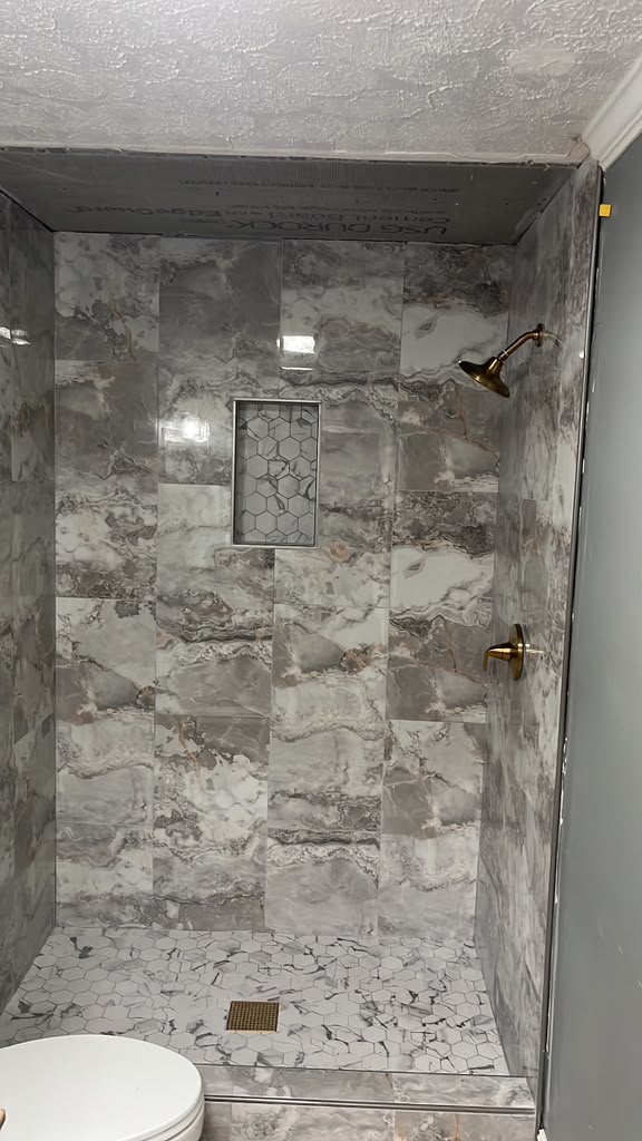 Gomez Painting LLC - Bathroom Remodel 5